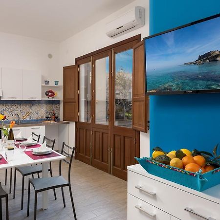 I Tre Golfi Lägenhet San Vito Lo Capo Exteriör bild