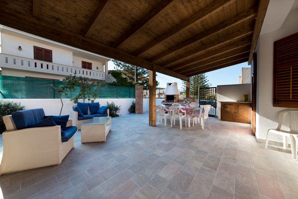 I Tre Golfi Lägenhet San Vito Lo Capo Exteriör bild